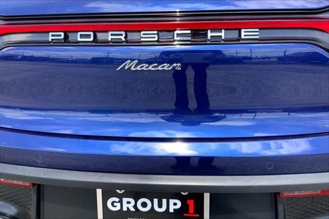 2023 Porsche Macan T