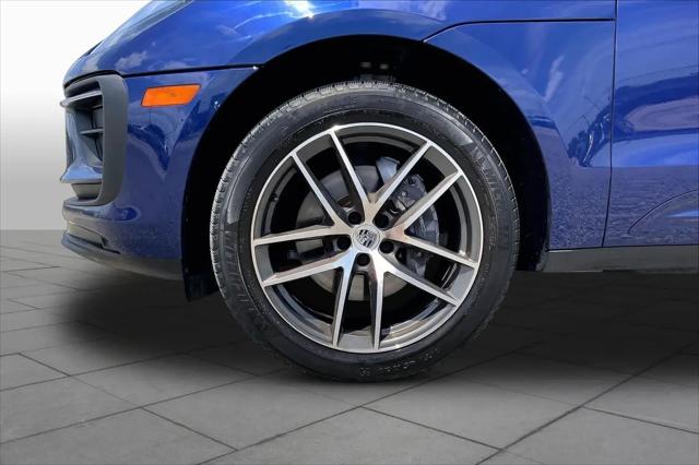 2023 Porsche Macan T