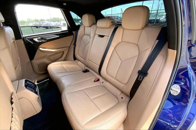 2023 Porsche Macan T