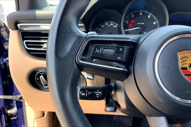 2023 Porsche Macan T