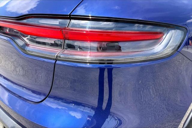 2023 Porsche Macan T