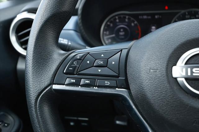 2024 Nissan Versa 1.6 SV