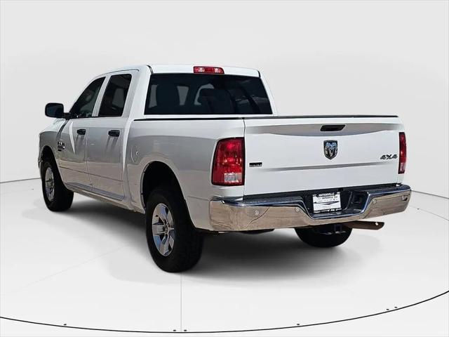 2022 Ram 1500 Classic SLT Crew Cab 4x4 5'7" Box