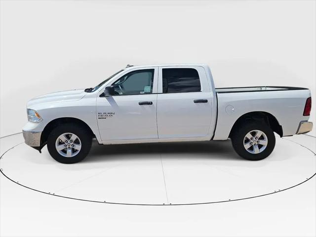 2022 Ram 1500 Classic SLT Crew Cab 4x4 5'7" Box