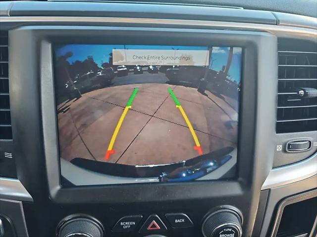 2022 Ram 1500 Classic SLT Crew Cab 4x4 5'7" Box