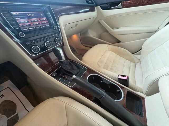 2013 Volkswagen Passat 2.0L TDI SEL Premium