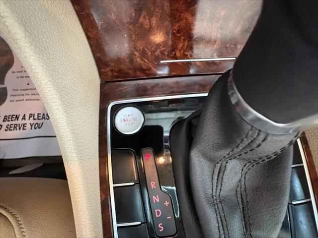2013 Volkswagen Passat 2.0L TDI SEL Premium