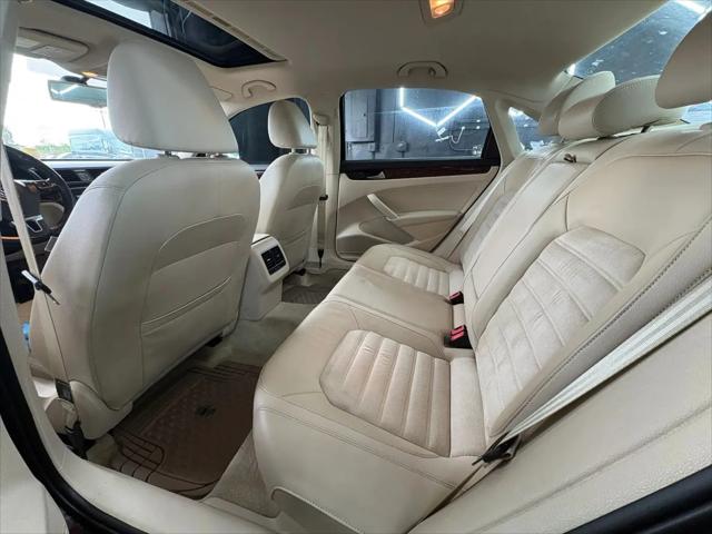 2013 Volkswagen Passat 2.0L TDI SEL Premium