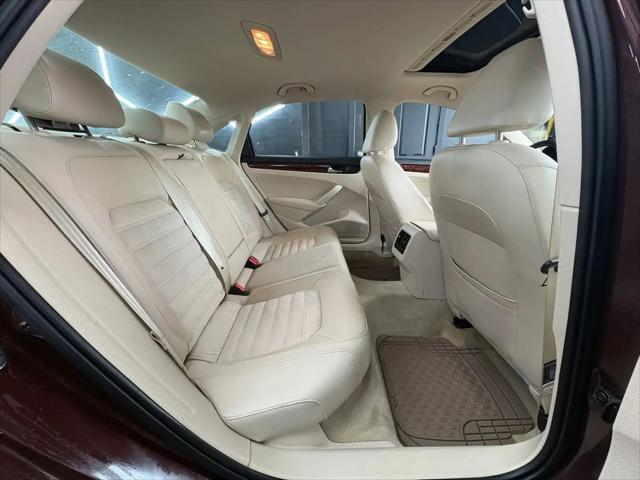 2013 Volkswagen Passat 2.0L TDI SEL Premium