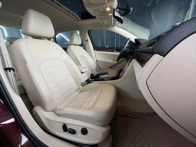 2013 Volkswagen Passat 2.0L TDI SEL Premium