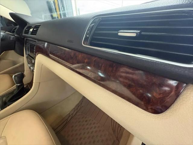 2013 Volkswagen Passat 2.0L TDI SEL Premium