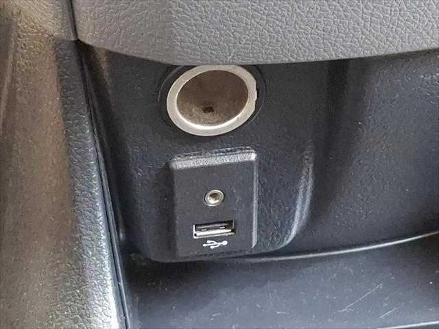 2017 Nissan NV200 SV