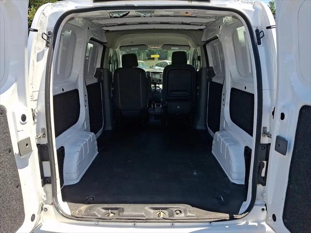 2017 Nissan NV200 SV
