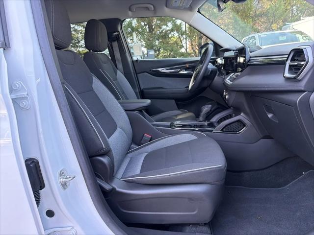 2024 Chevrolet TrailBlazer FWD LS