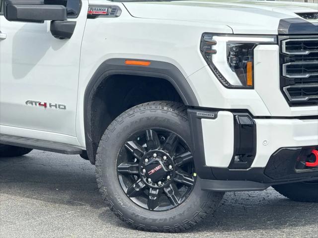 2026 GMC Sierra 2500HD Crew Cab, Standard Bed, AT4, 4WD