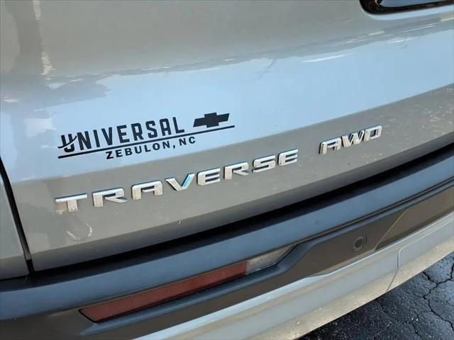 2025 Chevrolet Traverse AWD LT