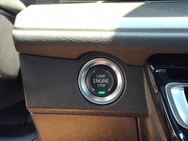2025 Chevrolet Traverse AWD LT