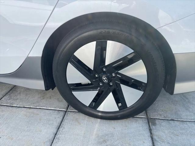 2024 Hyundai IONIQ 6 SE
