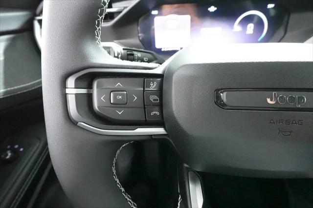 2026 Jeep Cherokee Laredo 4x4