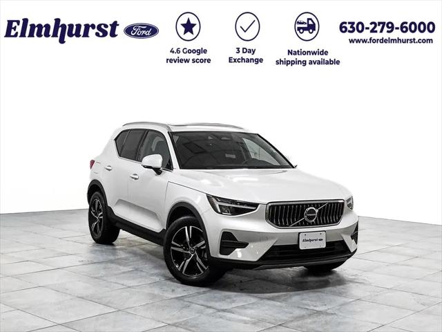 2025 Volvo XC40 B5 Core Bright Theme for sale in Bensenville, IL