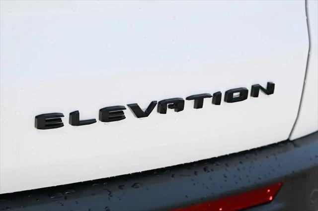 2026 GMC Acadia Elevation FWD