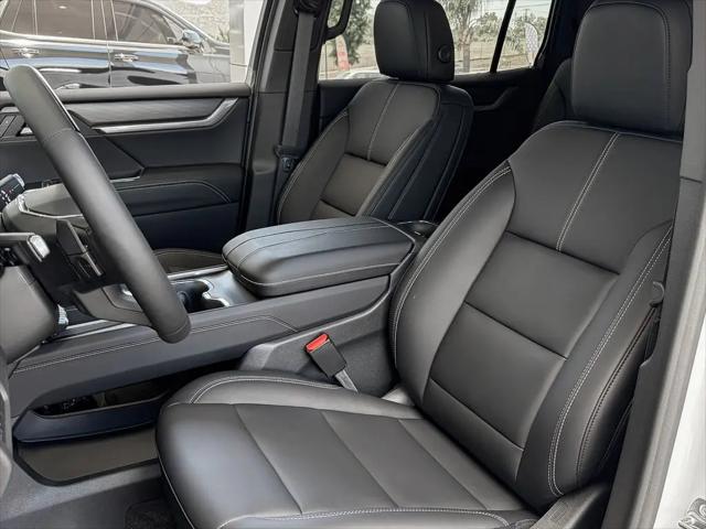 2026 GMC Acadia Elevation FWD