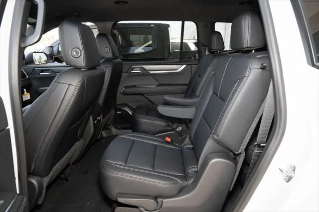 2026 GMC Acadia Elevation FWD