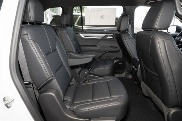 2026 GMC Acadia Elevation FWD