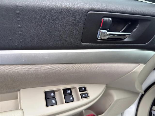 2013 Subaru Legacy 2.5i Premium