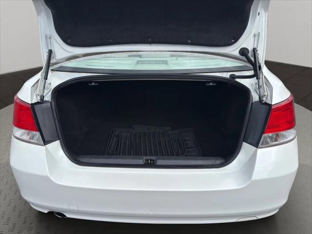 2013 Subaru Legacy 2.5i Premium