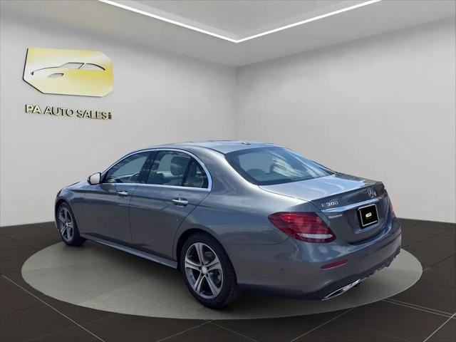 2017 Mercedes-Benz E-CLASS E 300 E 300