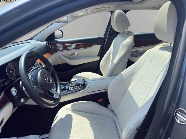 2017 Mercedes-Benz E-CLASS E 300 E 300