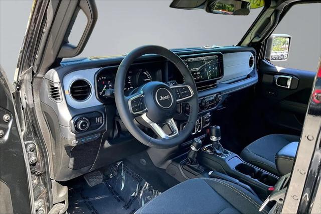 2025 Jeep Wrangler 4xe Sahara 4xe