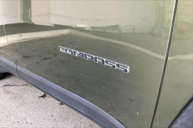 2018 Jeep Compass Latitude FWD
