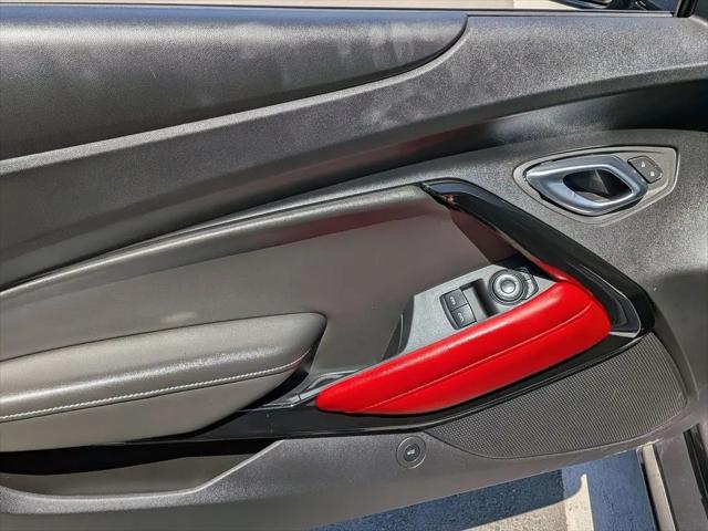 2022 Chevrolet Camaro RWD Coupe 1LT
