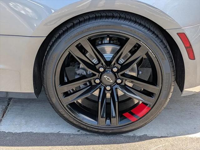 2022 Chevrolet Camaro RWD Coupe 1LT