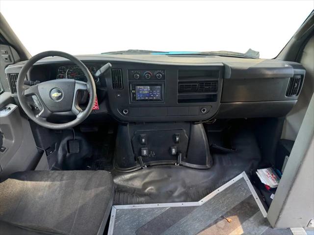 2015 Chevrolet Express Cutaway 3500