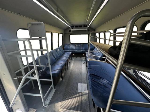2015 Chevrolet Express Cutaway 3500