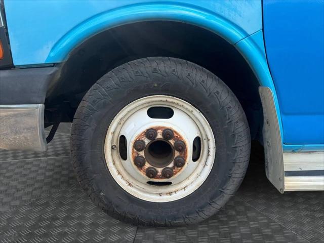 2015 Chevrolet Express Cutaway 3500