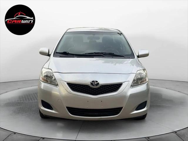 2012 Toyota Yaris Standard