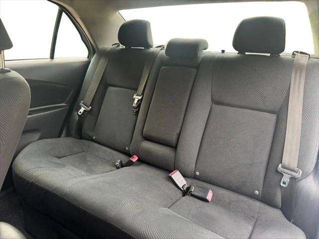 2012 Toyota Yaris Standard