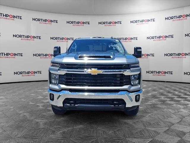 2026 Chevrolet Silverado 2500HD Crew Cab, Standard Bed, LT, 4WD