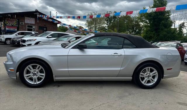 2013 Ford Mustang V6
