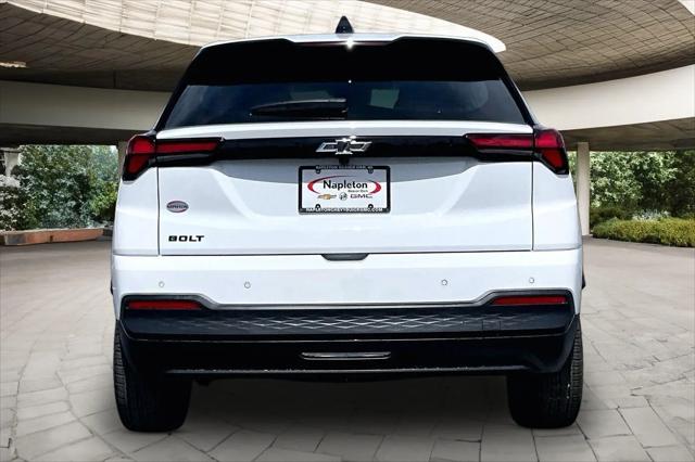 2027 Chevrolet Bolt LT FWD