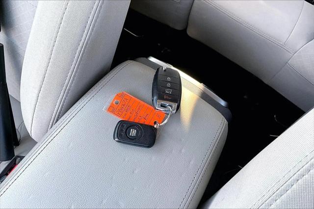 2018 Kia Sorento 2.4L LX
