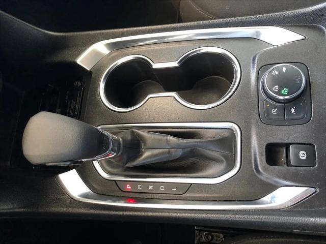2023 Chevrolet Traverse AWD LT Cloth