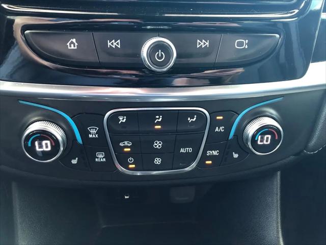 2023 Chevrolet Traverse AWD LT Cloth