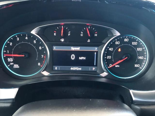 2023 Chevrolet Traverse AWD LT Cloth
