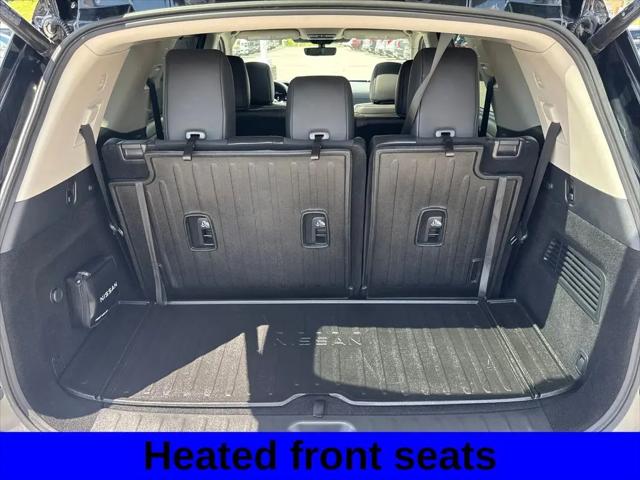 2025 Nissan Pathfinder Platinum 4WD