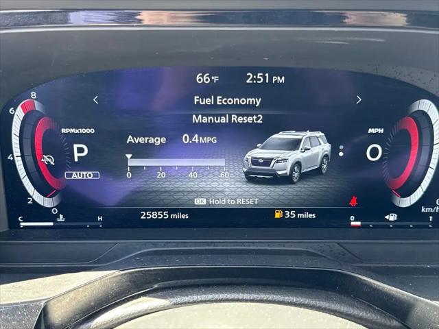 2025 Nissan Pathfinder Platinum 4WD